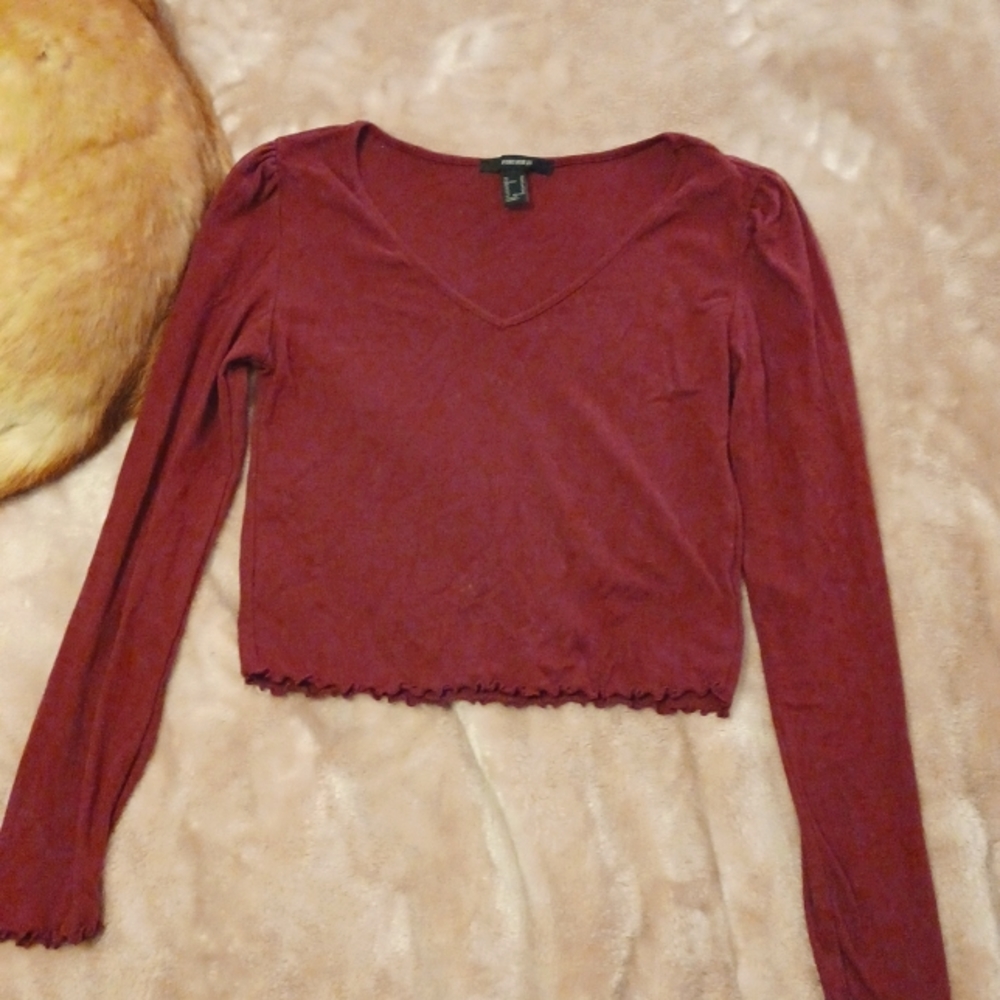 Long sleeve crop top